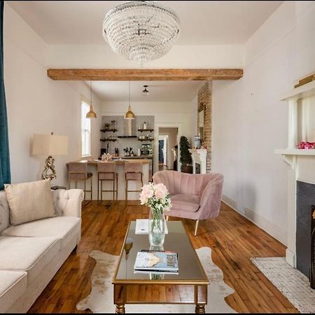 Вилла Elegant Renovated House With Relaxing Courtyard Новый Орлеан Экстерьер фото