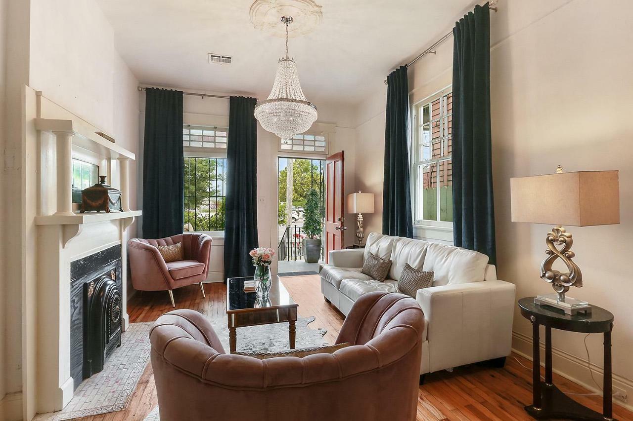 Вилла Elegant Renovated House With Relaxing Courtyard Новый Орлеан Экстерьер фото