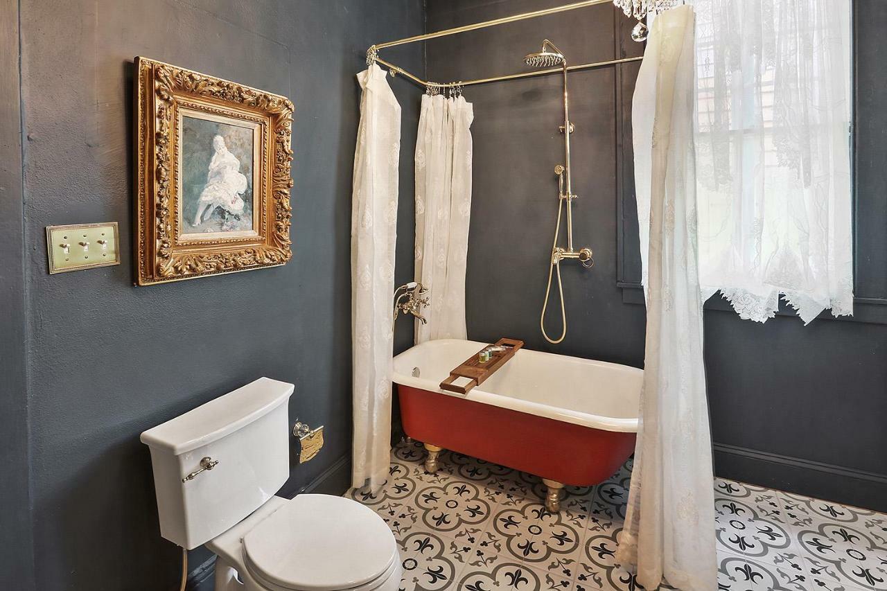 Вилла Elegant Renovated House With Relaxing Courtyard Новый Орлеан Экстерьер фото
